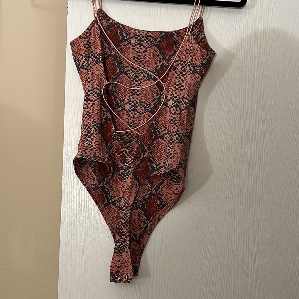 Bodysuit - Picture 2 of 5